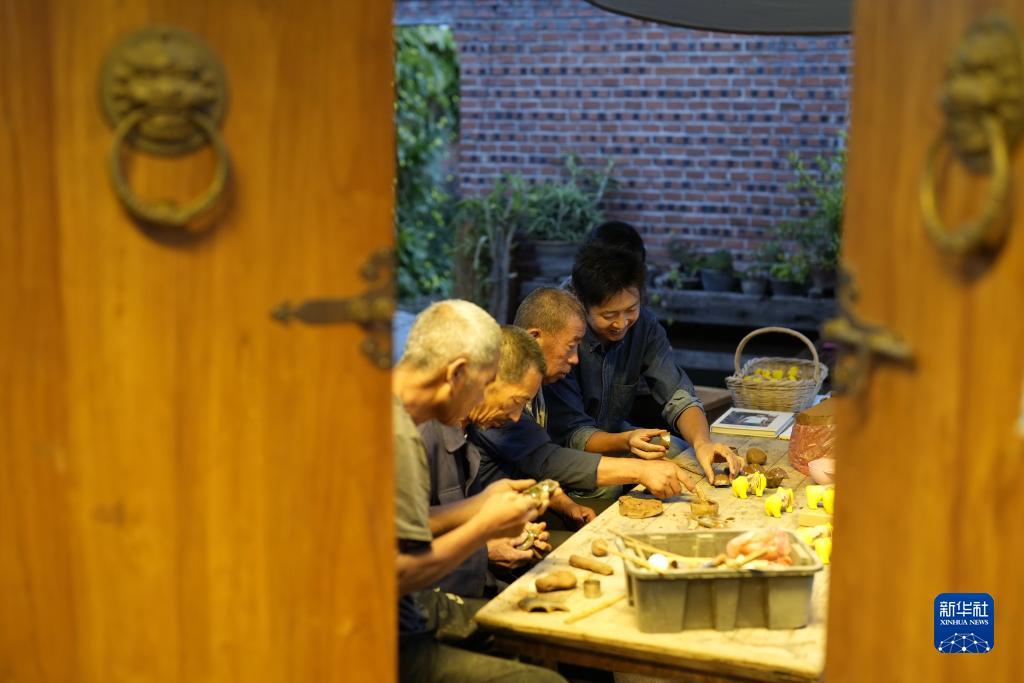 两毛底分棋牌